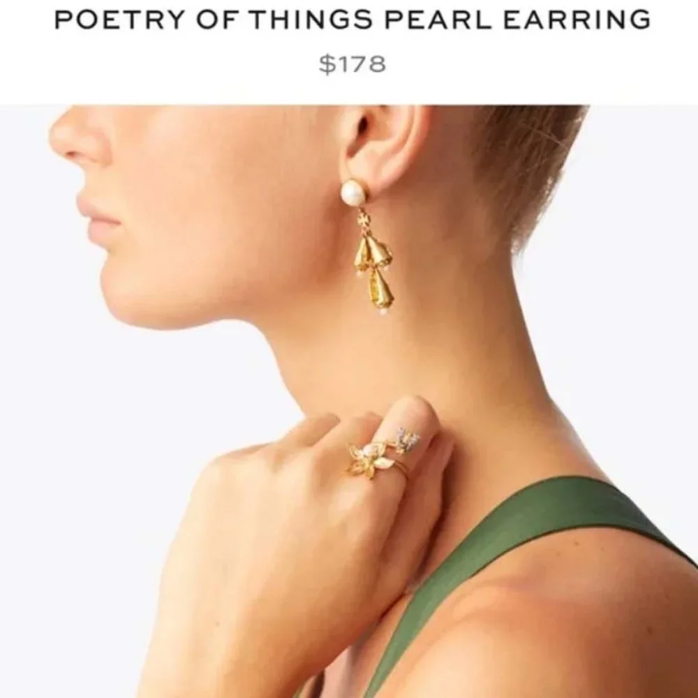 TORY BURCH Poetry of Things Pearl Shell Earrings NWOT